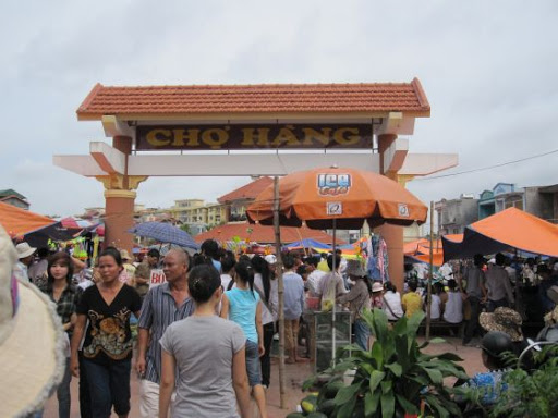 cổng chợ hàng hải phòng